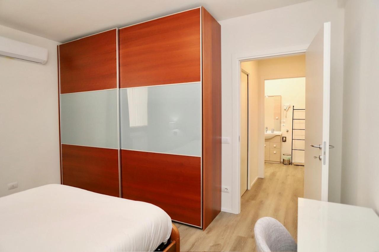 Appartamento Piazzetta Franchi ซานกัสชาโน อิน วัลดีเปซา ภายนอก รูปภาพ